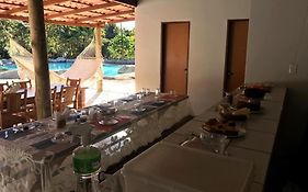 Pousada E Camping Aldeia Da Lua Hotel
